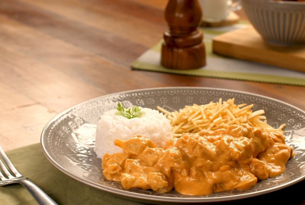 Estrogonofe de Frango Cremoso